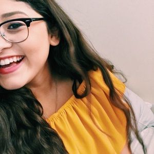 Meet your Posher, Lilly